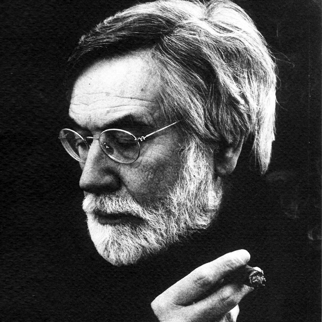 Luigi Massoni and 967